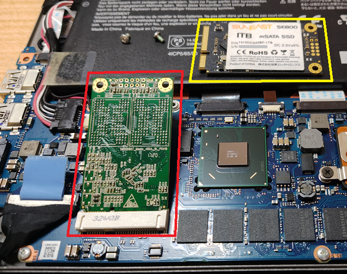 SSDの固定ネジを外した状態