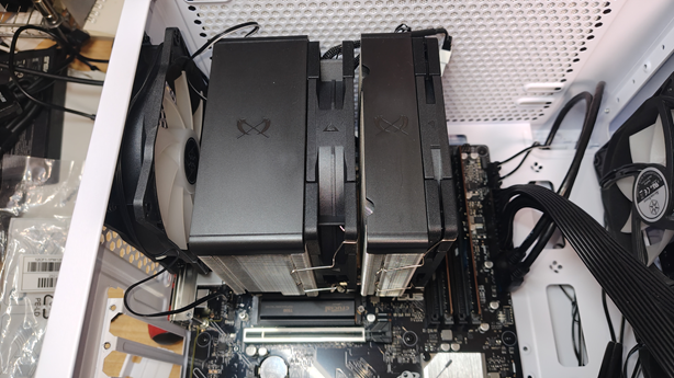 RTX5070を外した状態