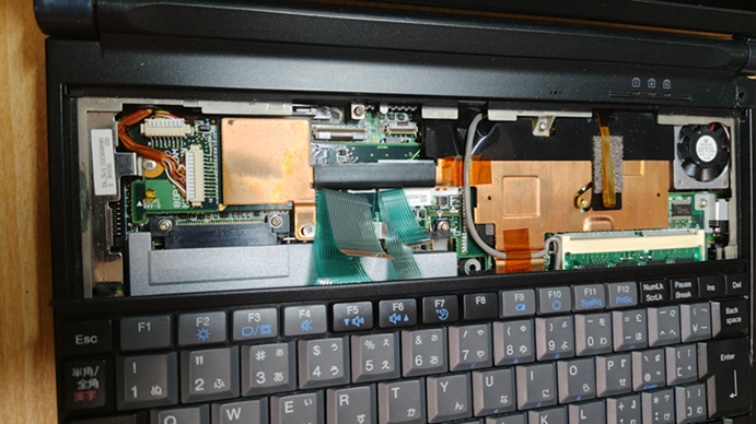 新しいキーボードの取り付け